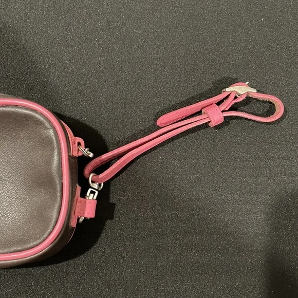 NWT Brighton Leather Cherry Jubilee Wristlet Case Choc Brown Cherries New - Picture 2 of 5